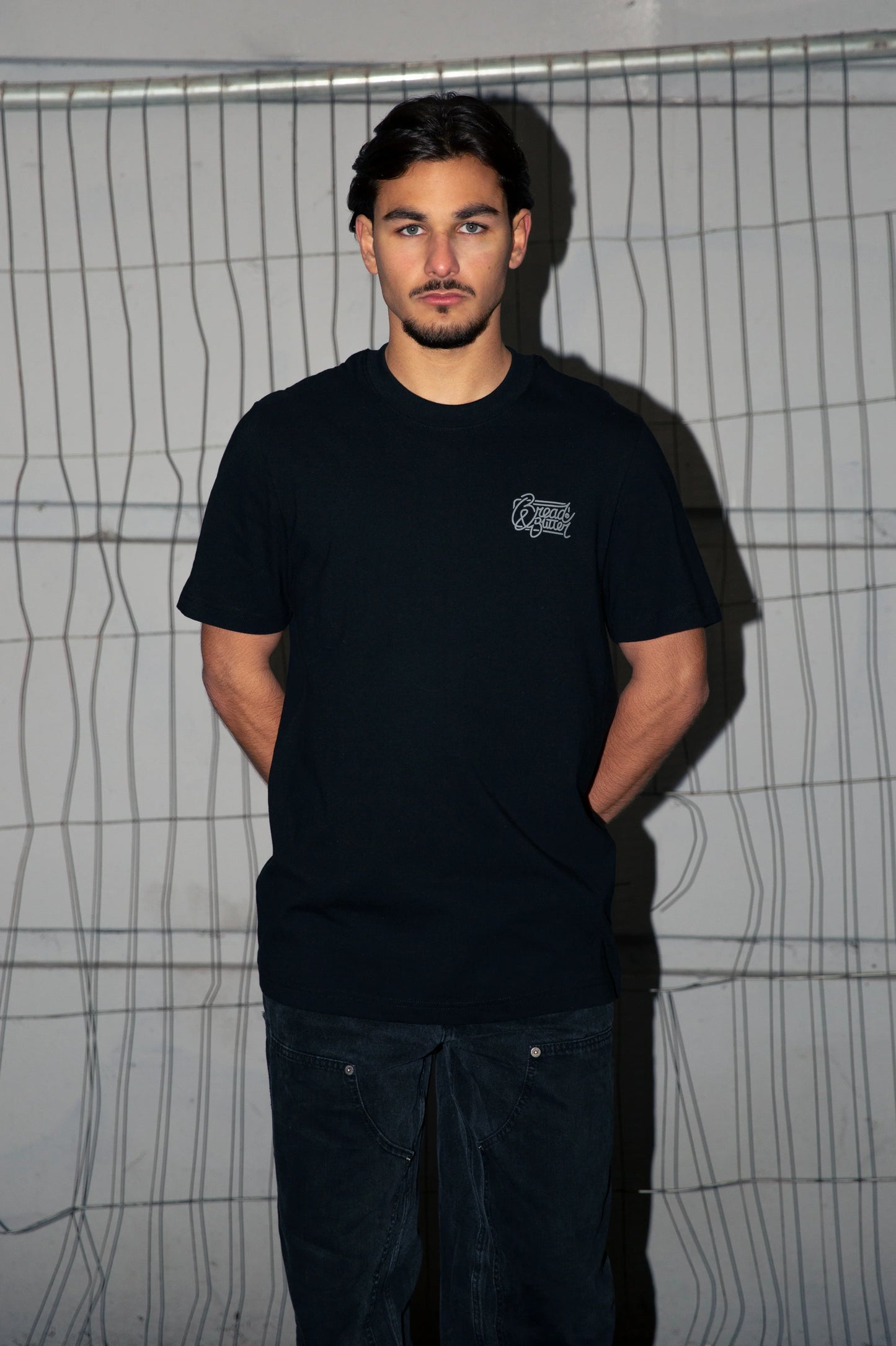 Black Tee